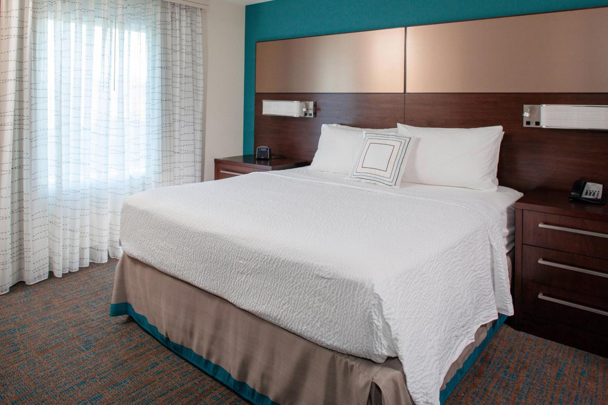 Hotel By Marriott Atlanta